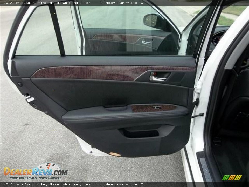 2012 Toyota Avalon Limited Blizzard White Pearl / Black Photo #10