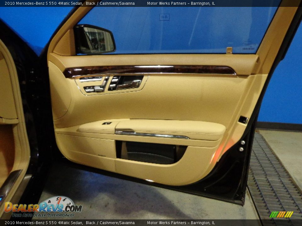 2010 Mercedes-Benz S 550 4Matic Sedan Black / Cashmere/Savanna Photo #21