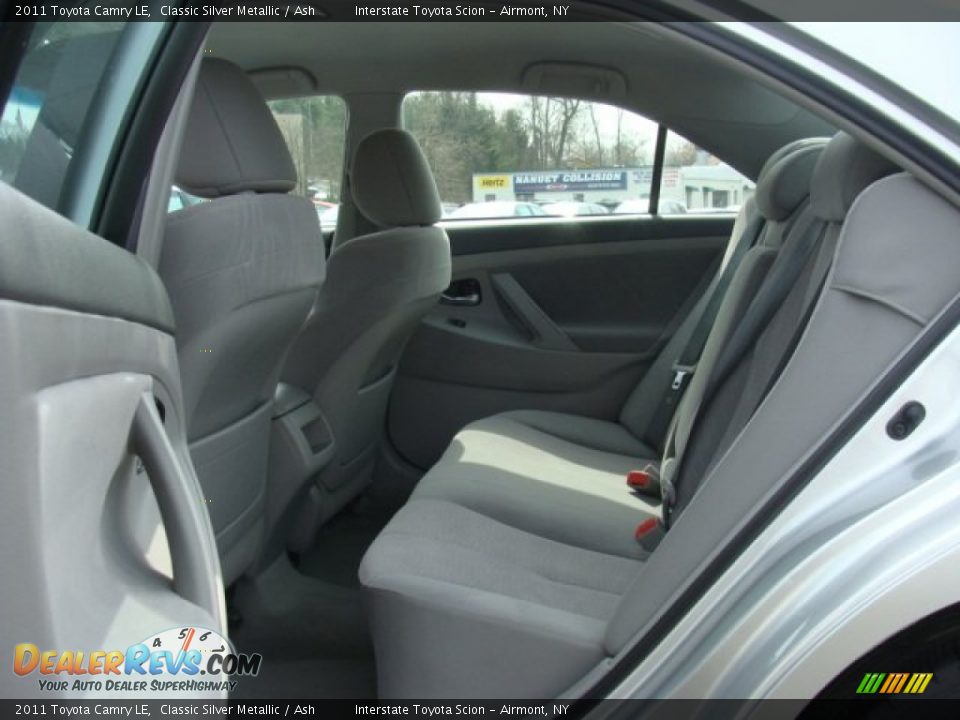 2011 Toyota Camry LE Classic Silver Metallic / Ash Photo #17