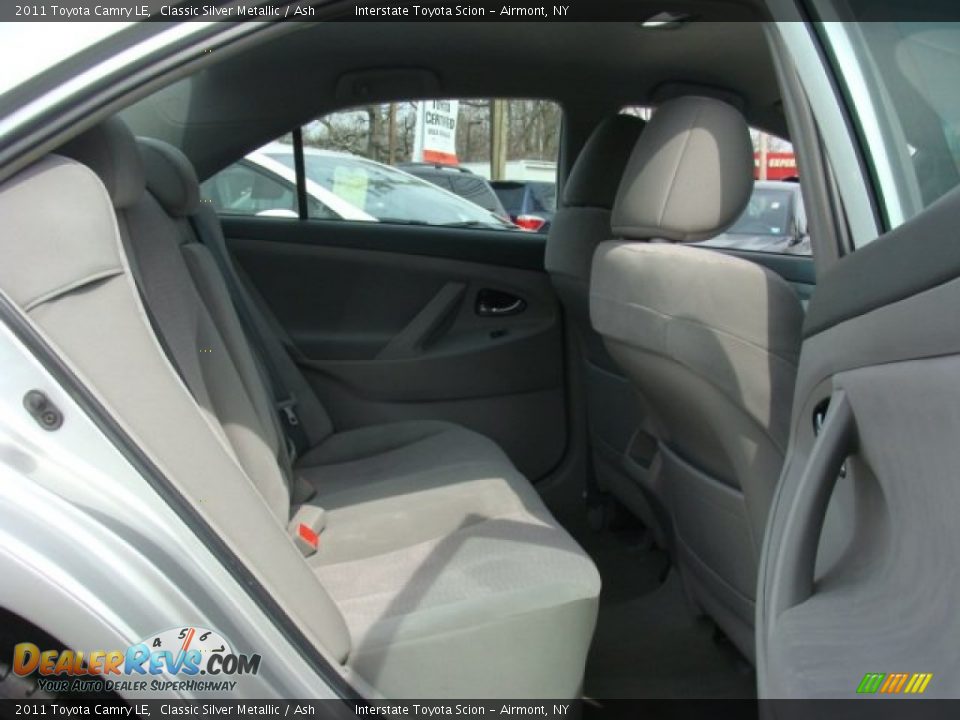 2011 Toyota Camry LE Classic Silver Metallic / Ash Photo #19