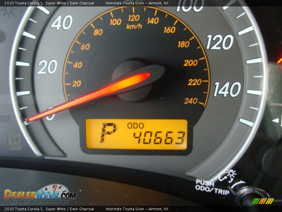 2010 Toyota Corolla S Super White / Dark Charcoal Photo #14