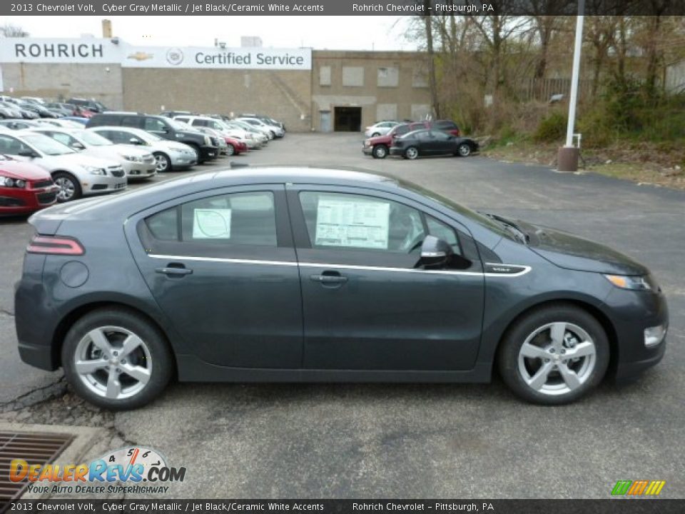 2013 Chevrolet Volt Cyber Gray Metallic / Jet Black/Ceramic White Accents Photo #2