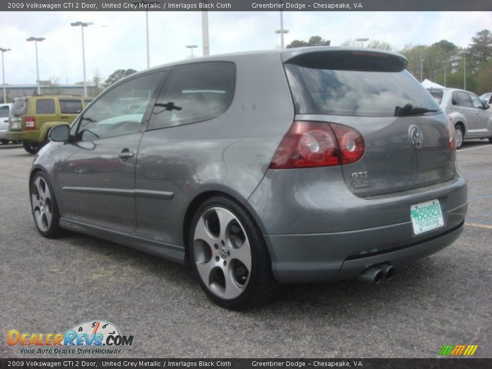 2009 Volkswagen GTI 2 Door United Grey Metallic / Interlagos Black Cloth Photo #4