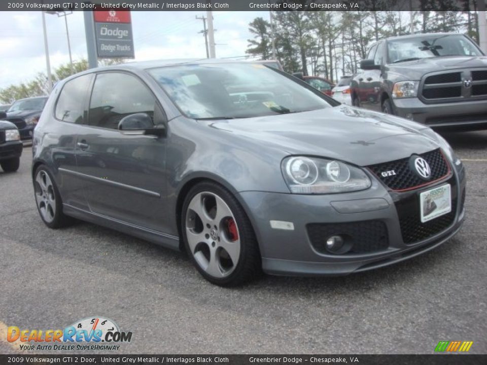 2009 Volkswagen GTI 2 Door United Grey Metallic / Interlagos Black Cloth Photo #7
