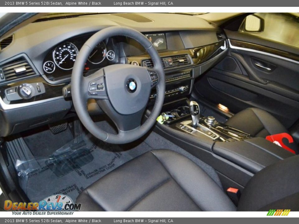 2013 BMW 5 Series 528i Sedan Alpine White / Black Photo #6