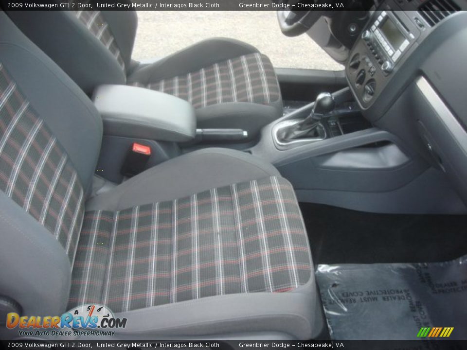 2009 Volkswagen GTI 2 Door United Grey Metallic / Interlagos Black Cloth Photo #11