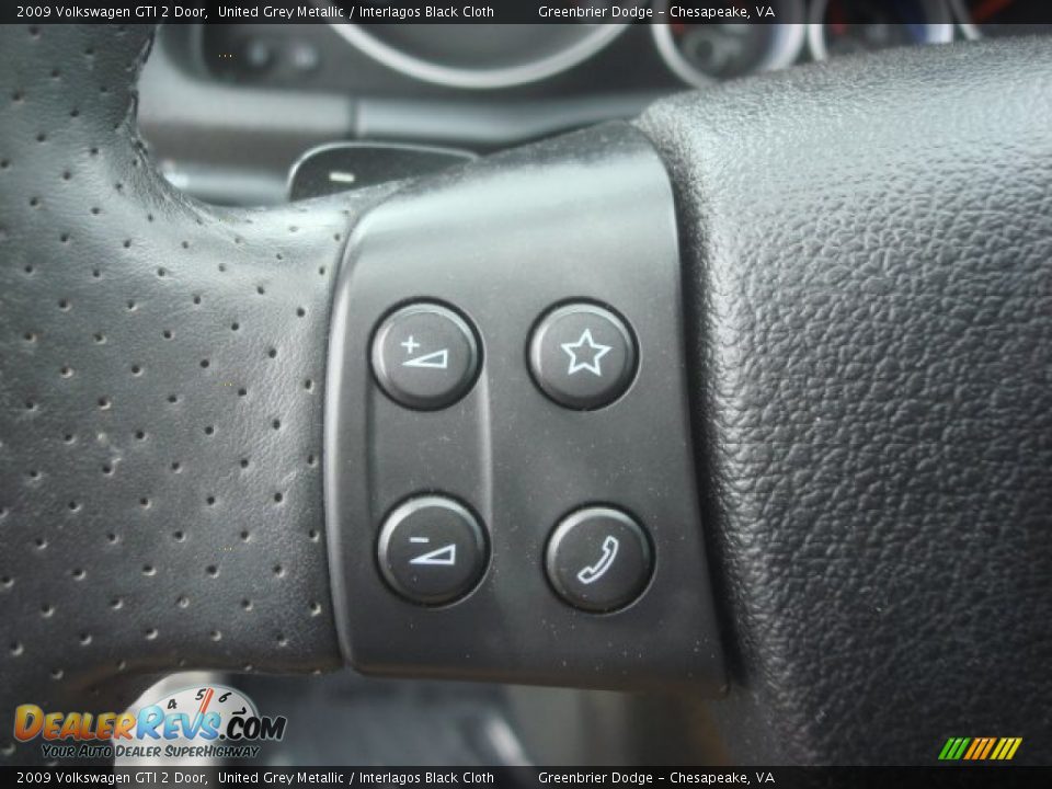 2009 Volkswagen GTI 2 Door United Grey Metallic / Interlagos Black Cloth Photo #21