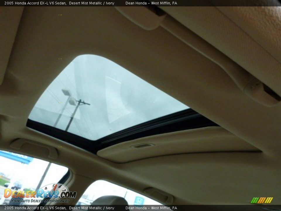 2005 Honda Accord EX-L V6 Sedan Desert Mist Metallic / Ivory Photo #16