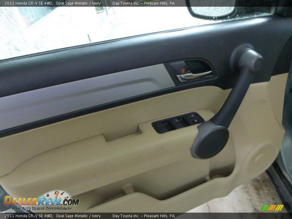 2011 Honda CR-V SE 4WD Opal Sage Metallic / Ivory Photo #15