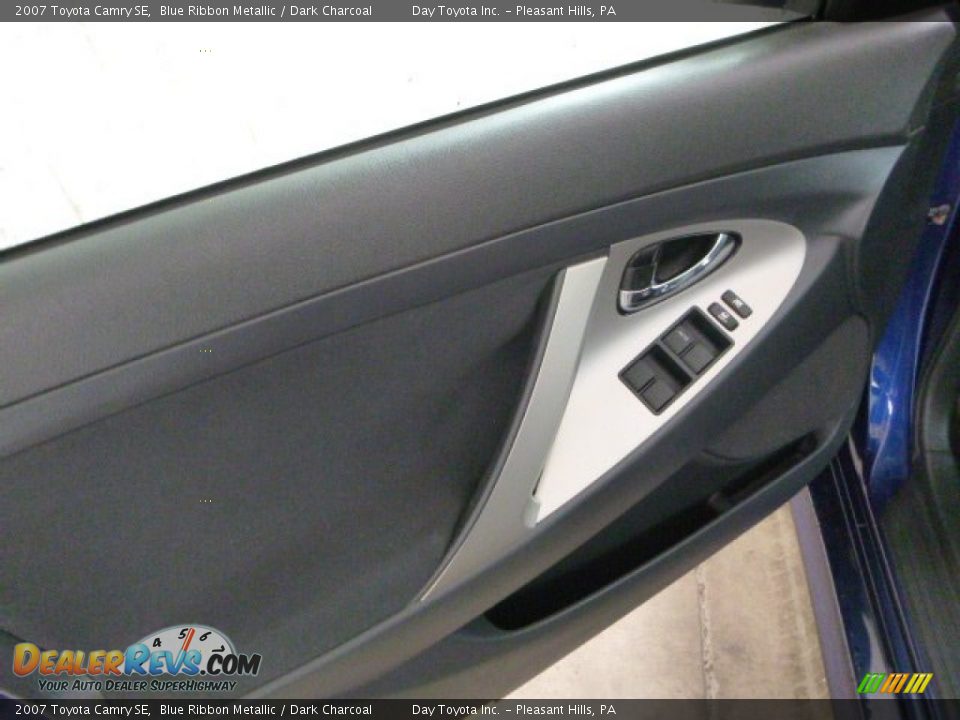 2007 Toyota Camry SE Blue Ribbon Metallic / Dark Charcoal Photo #15