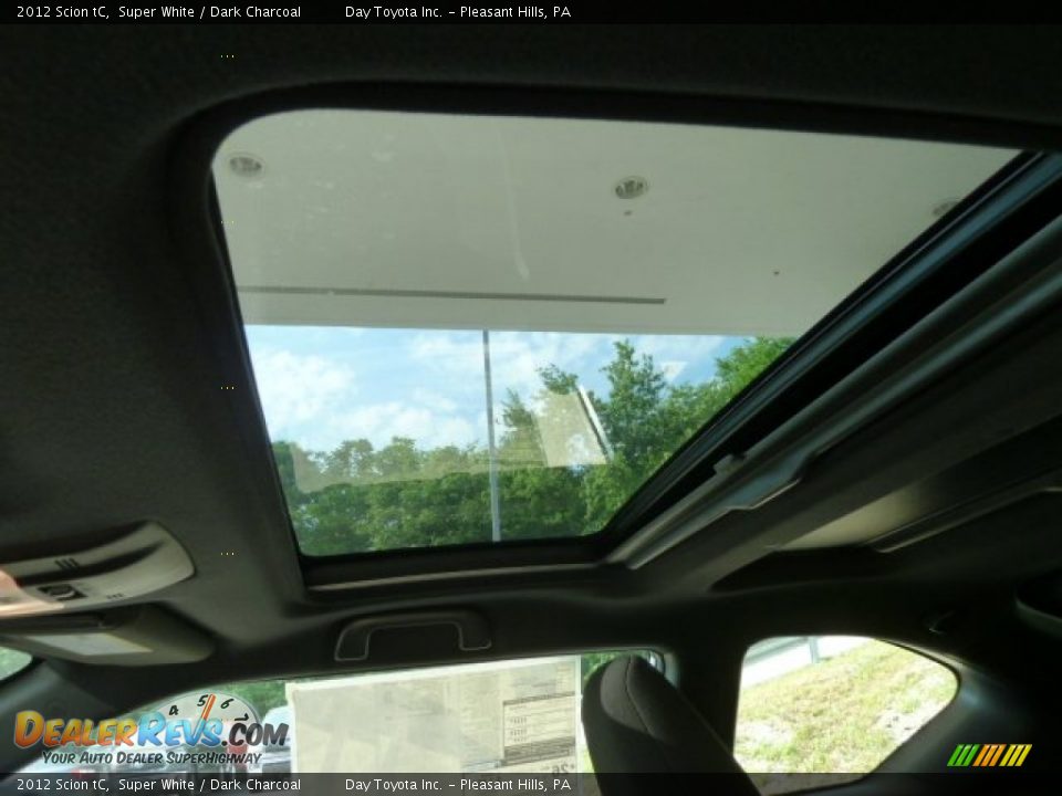 2012 Scion tC Super White / Dark Charcoal Photo #12