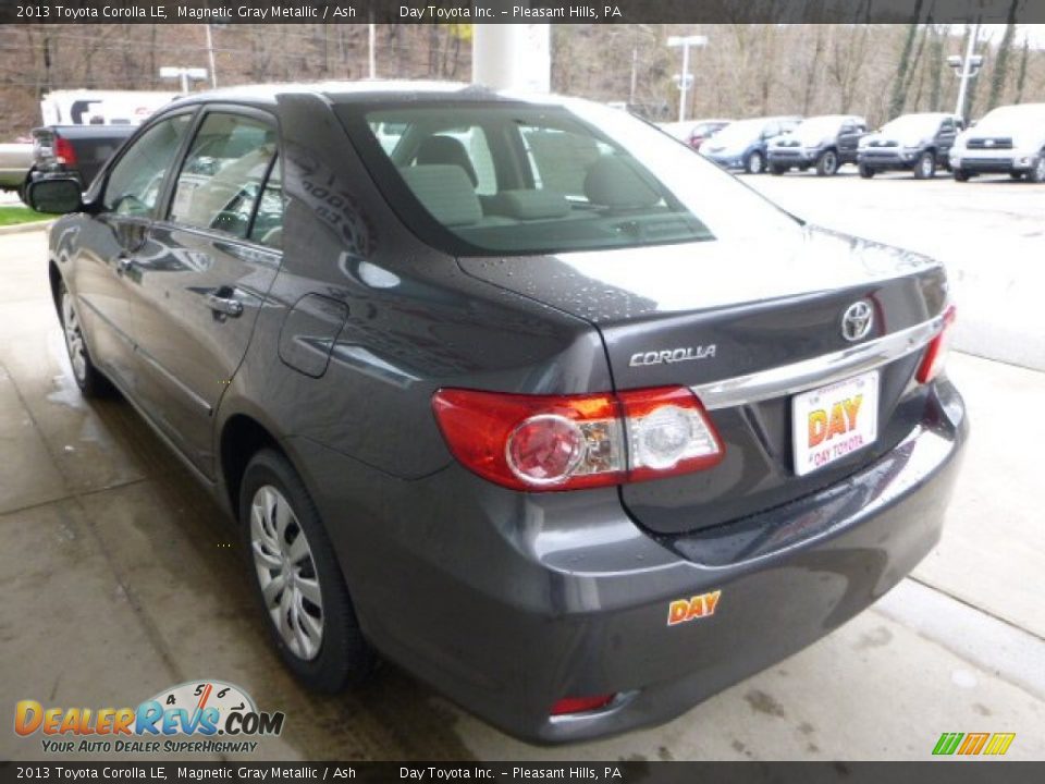 2013 Toyota Corolla LE Magnetic Gray Metallic / Ash Photo #4