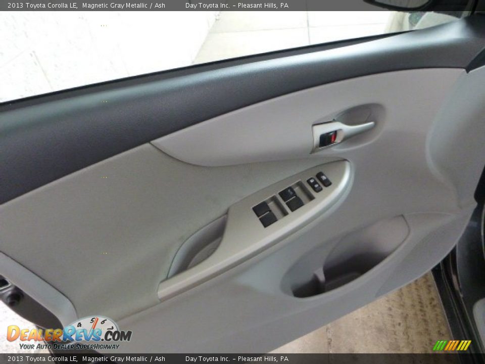 2013 Toyota Corolla LE Magnetic Gray Metallic / Ash Photo #17