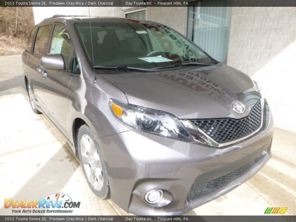 2013 Toyota Sienna SE Predawn Gray Mica / Dark Charcoal Photo #7