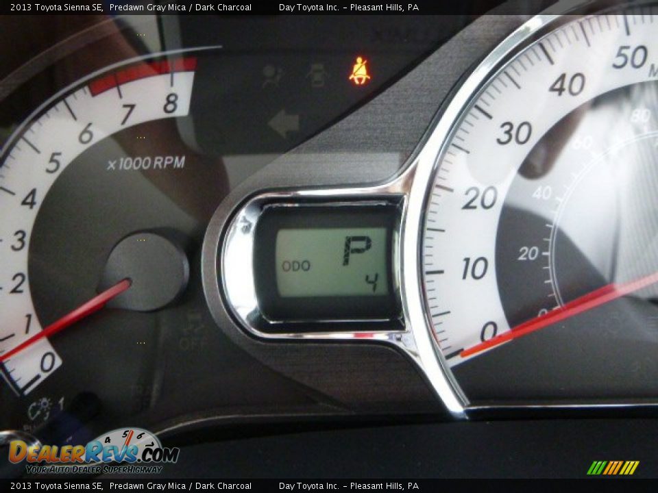 2013 Toyota Sienna SE Predawn Gray Mica / Dark Charcoal Photo #19