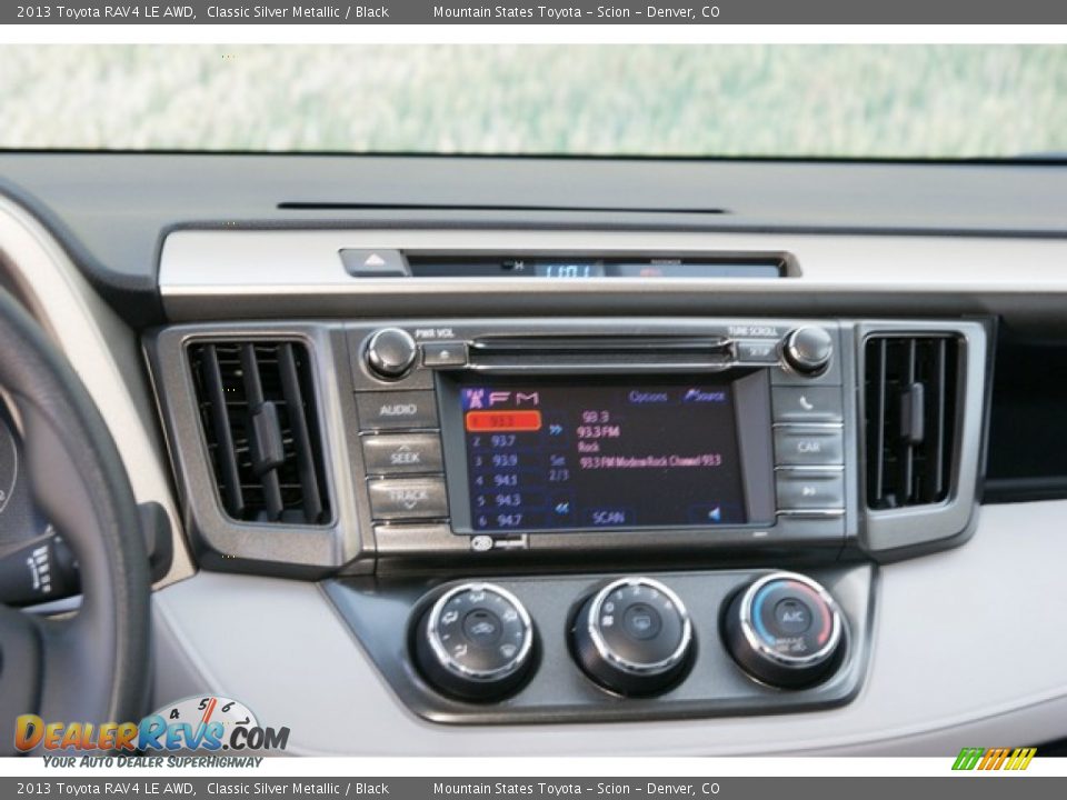 2013 Toyota RAV4 LE AWD Classic Silver Metallic / Black Photo #6