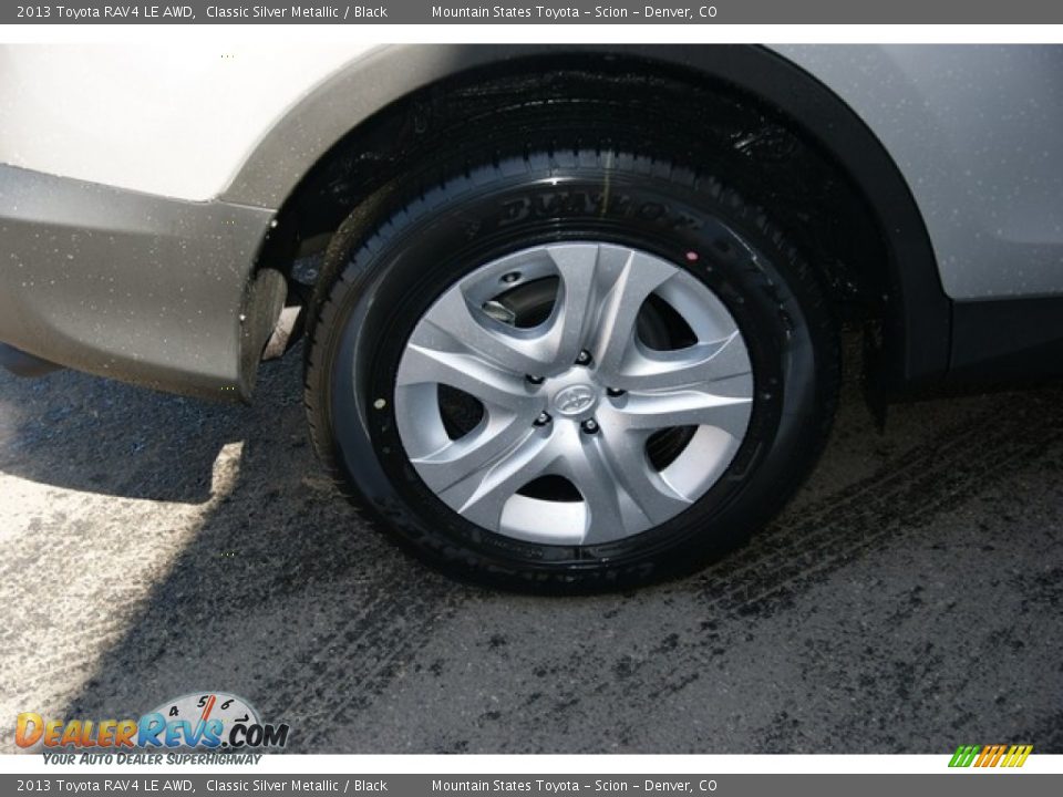2013 Toyota RAV4 LE AWD Classic Silver Metallic / Black Photo #9