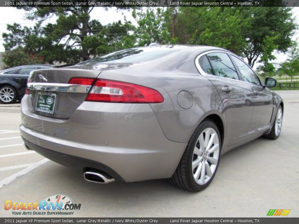 2011 Jaguar XF Premium Sport Sedan Lunar Grey Metallic / Ivory White/Oyster Grey Photo #10