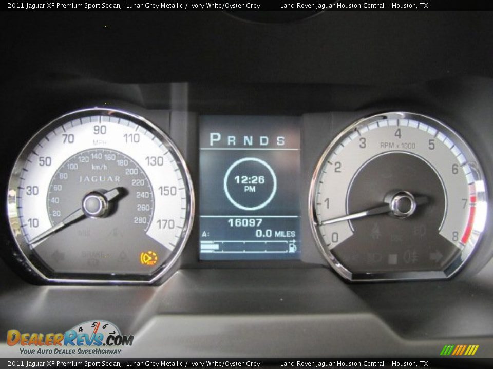 2011 Jaguar XF Premium Sport Sedan Lunar Grey Metallic / Ivory White/Oyster Grey Photo #17