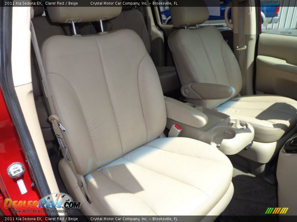 2011 Kia Sedona EX Claret Red / Beige Photo #14