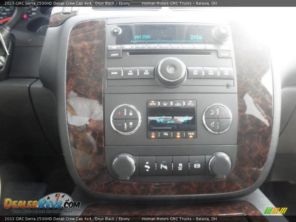 2013 GMC Sierra 2500HD Denali Crew Cab 4x4 Onyx Black / Ebony Photo #8