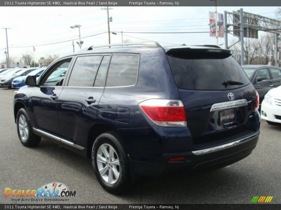 2011 Toyota Highlander SE 4WD Nautical Blue Pearl / Sand Beige Photo #4