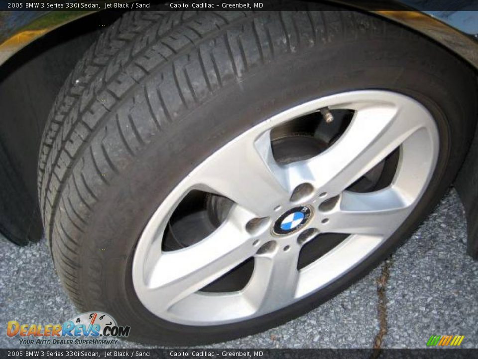 2005 BMW 3 Series 330i Sedan Jet Black / Sand Photo #9
