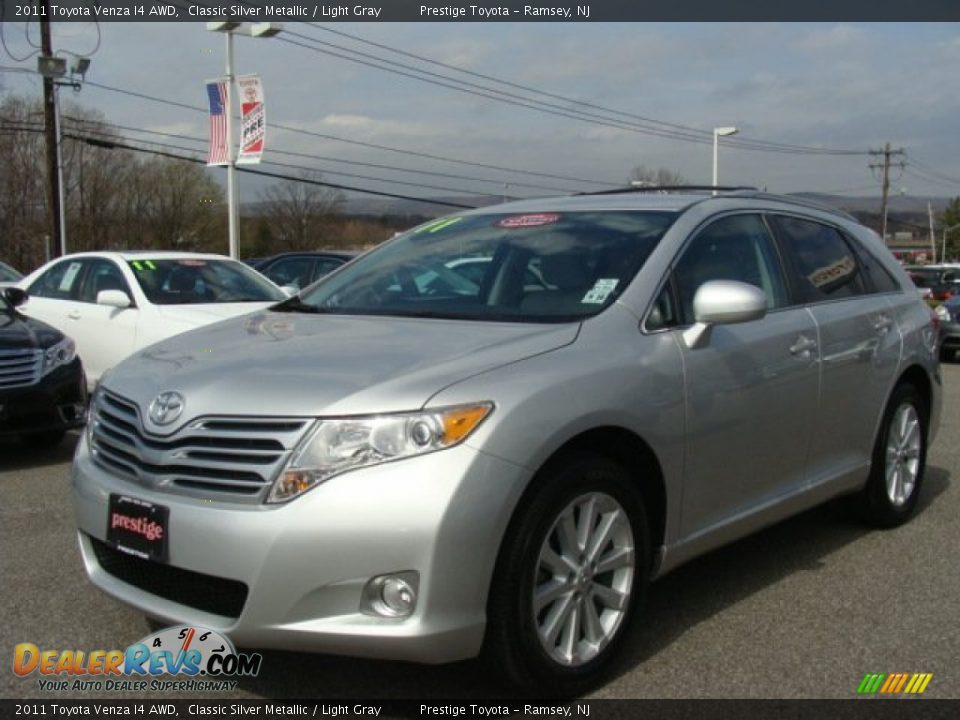 2011 Toyota Venza I4 AWD Classic Silver Metallic / Light Gray Photo #3