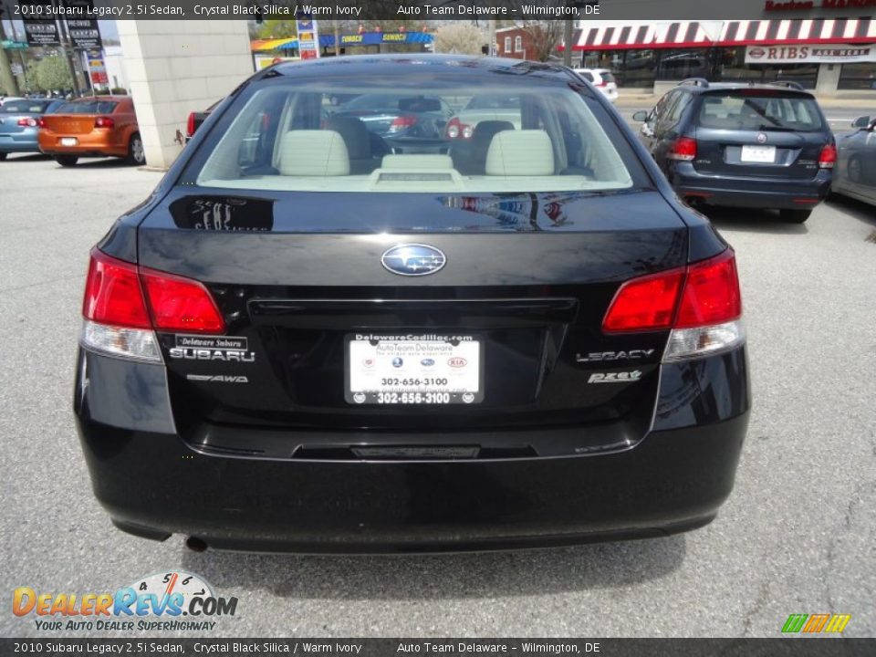 2010 Subaru Legacy 2.5i Sedan Crystal Black Silica / Warm Ivory Photo #7