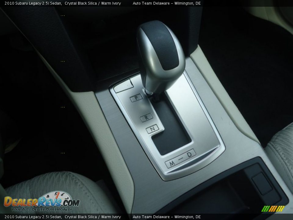 2010 Subaru Legacy 2.5i Sedan Crystal Black Silica / Warm Ivory Photo #14