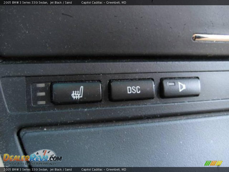 2005 BMW 3 Series 330i Sedan Jet Black / Sand Photo #17