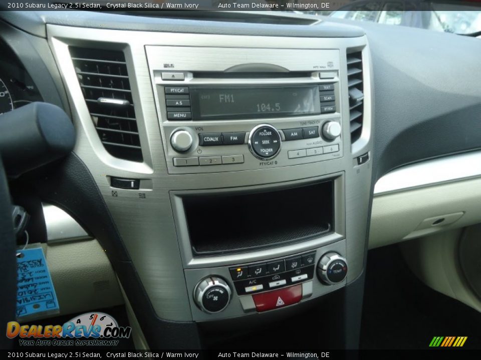 2010 Subaru Legacy 2.5i Sedan Crystal Black Silica / Warm Ivory Photo #27