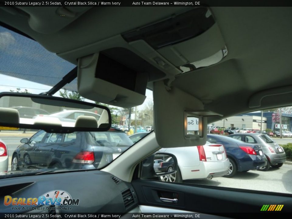 2010 Subaru Legacy 2.5i Sedan Crystal Black Silica / Warm Ivory Photo #30