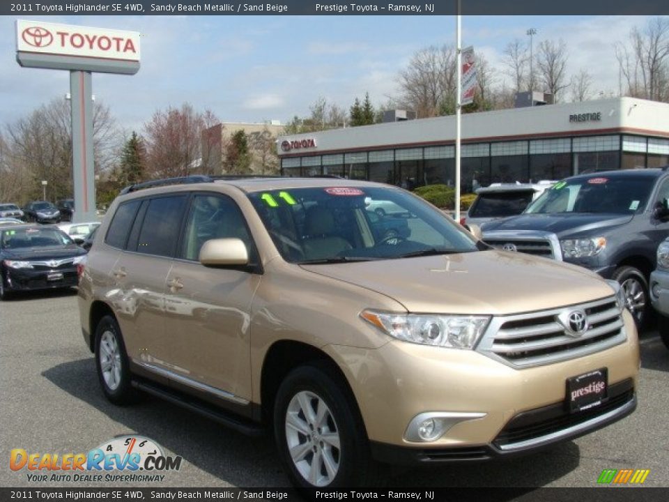 2011 Toyota Highlander SE 4WD Sandy Beach Metallic / Sand Beige Photo #1