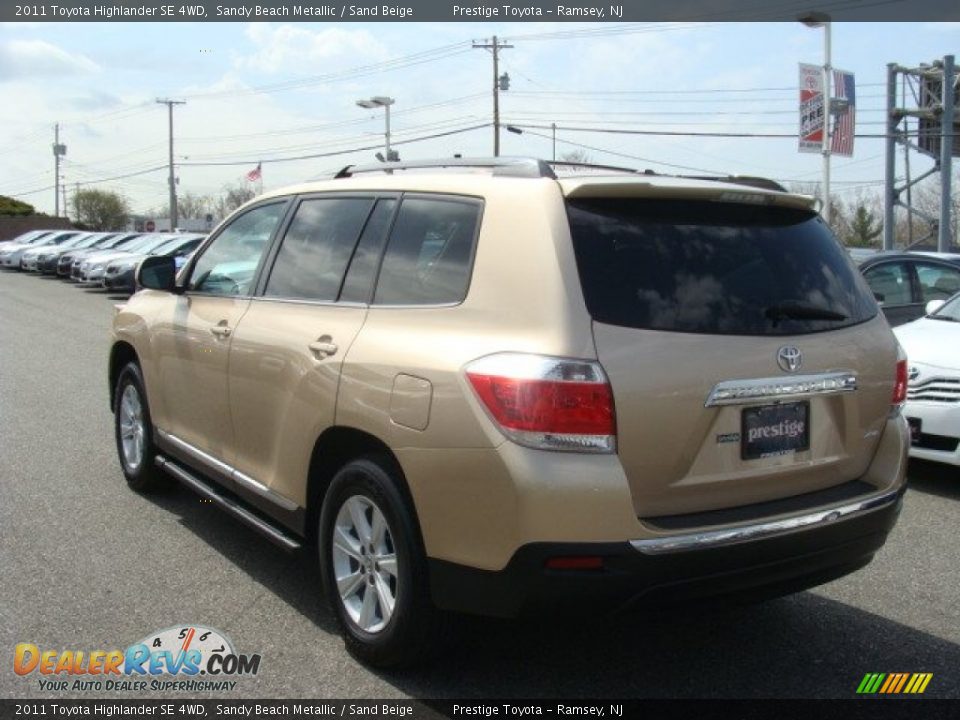 2011 Toyota Highlander SE 4WD Sandy Beach Metallic / Sand Beige Photo #4