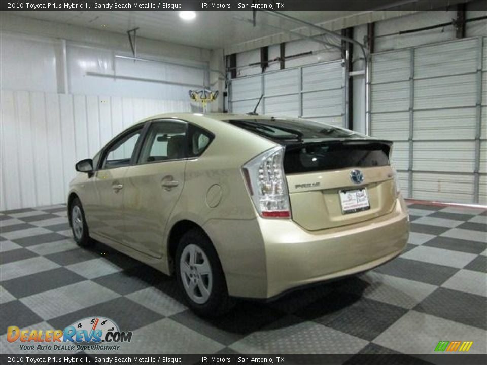 2010 Toyota Prius Hybrid II Sandy Beach Metallic / Bisque Photo #5