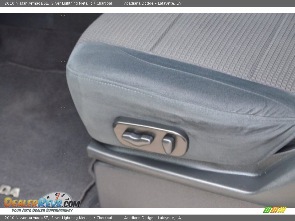 2010 Nissan Armada SE Silver Lightning Metallic / Charcoal Photo #16