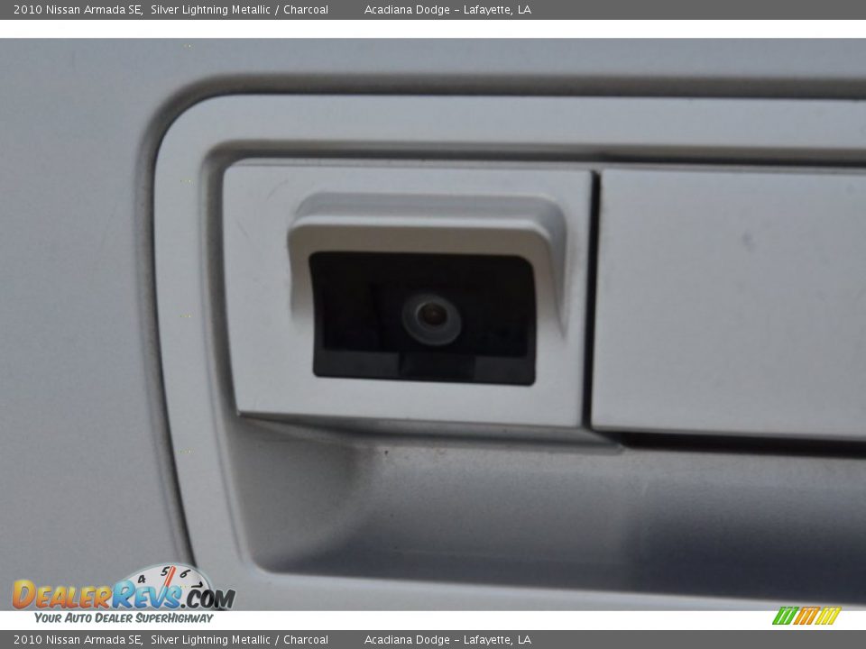 2010 Nissan Armada SE Silver Lightning Metallic / Charcoal Photo #22