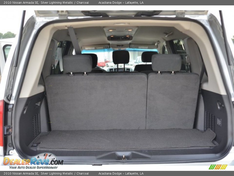 2010 Nissan Armada SE Silver Lightning Metallic / Charcoal Photo #23