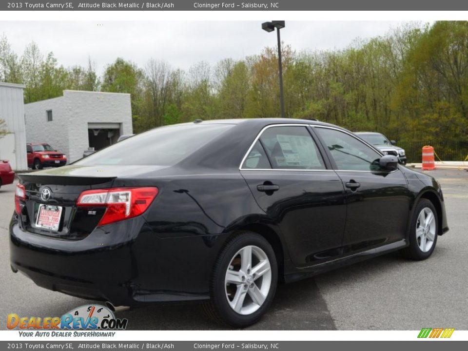 2013 Toyota Camry SE Attitude Black Metallic / Black/Ash Photo #5