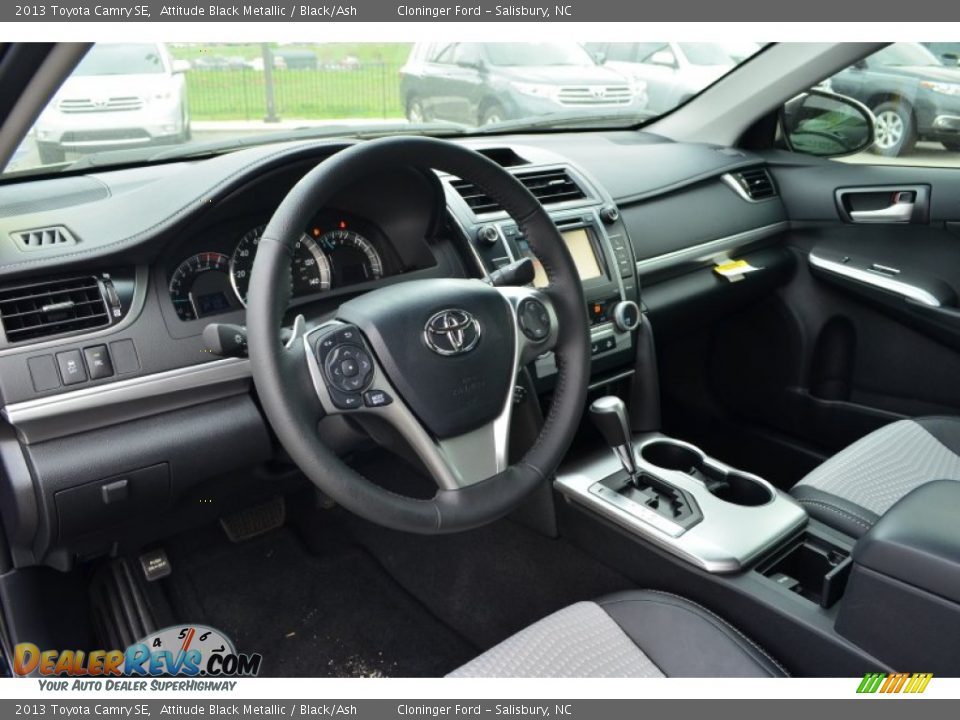 Black/Ash Interior - 2013 Toyota Camry SE Photo #11