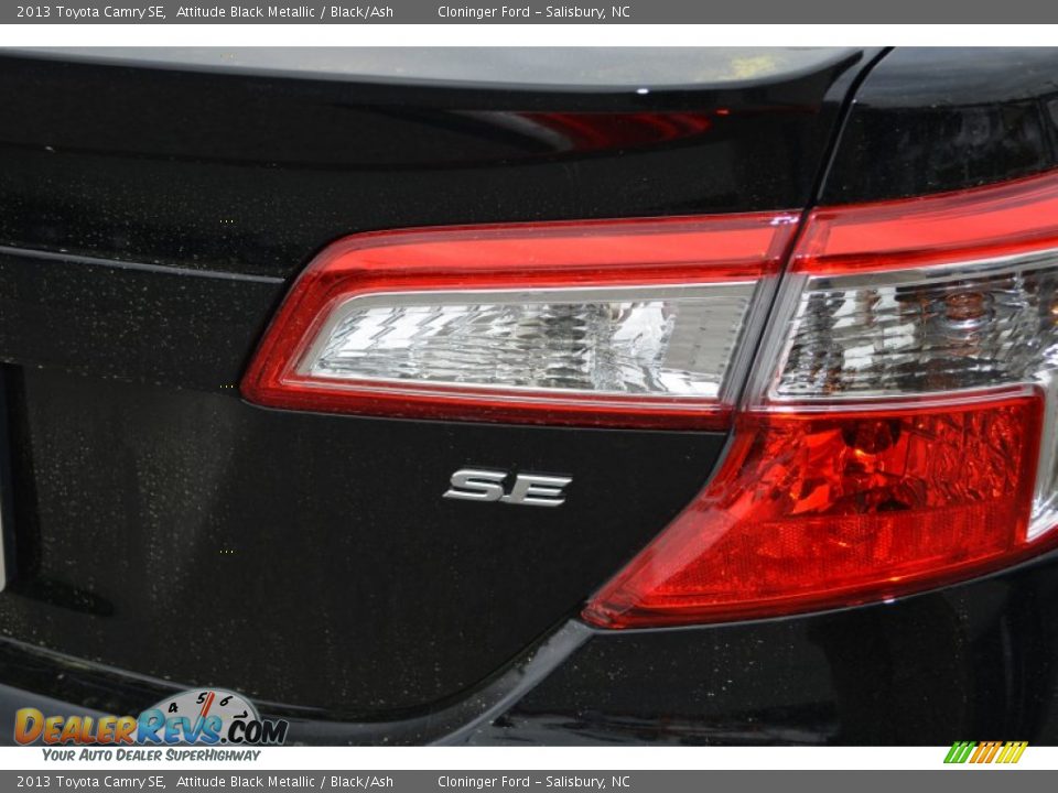 2013 Toyota Camry SE Attitude Black Metallic / Black/Ash Photo #20