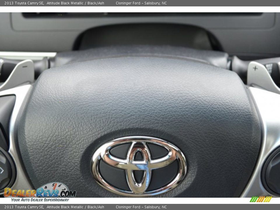 2013 Toyota Camry SE Attitude Black Metallic / Black/Ash Photo #32