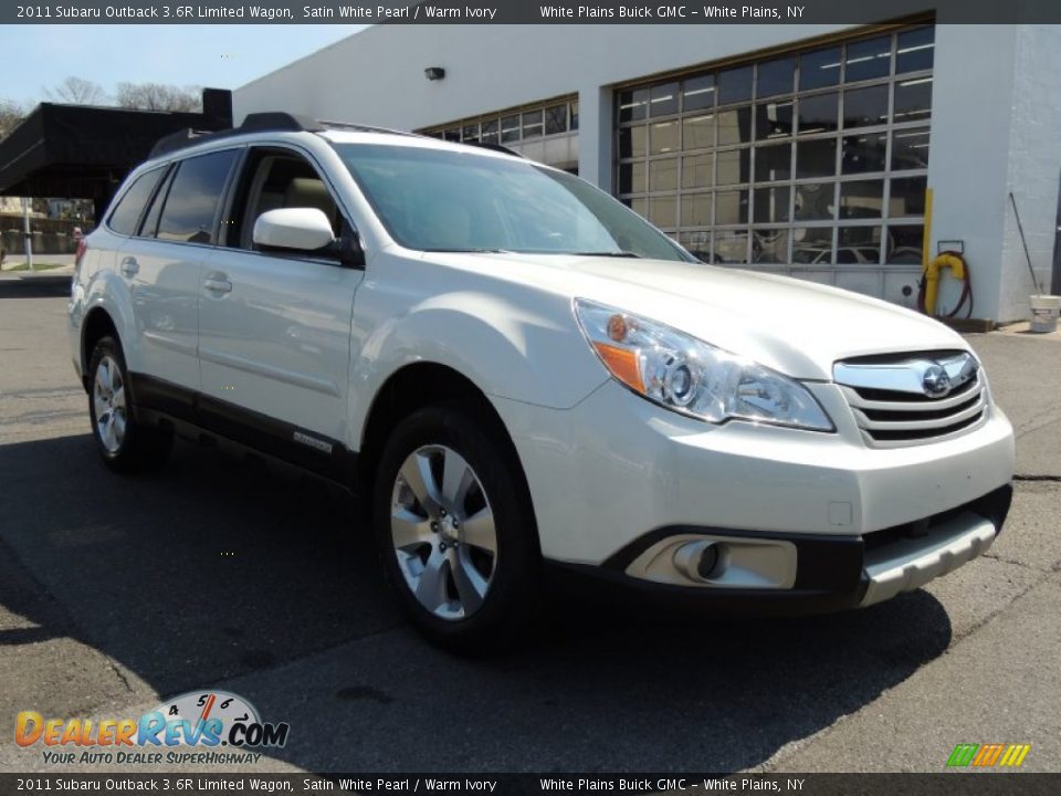 2011 Subaru Outback 3.6R Limited Wagon Satin White Pearl / Warm Ivory Photo #9