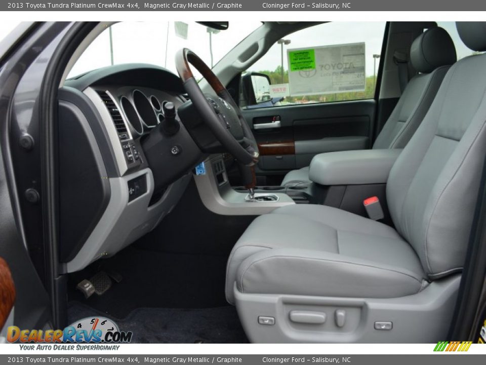 Graphite Interior - 2013 Toyota Tundra Platinum CrewMax 4x4 Photo #10