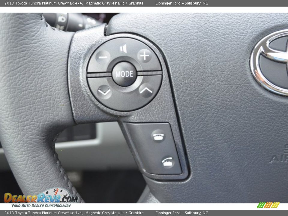 Controls of 2013 Toyota Tundra Platinum CrewMax 4x4 Photo #28