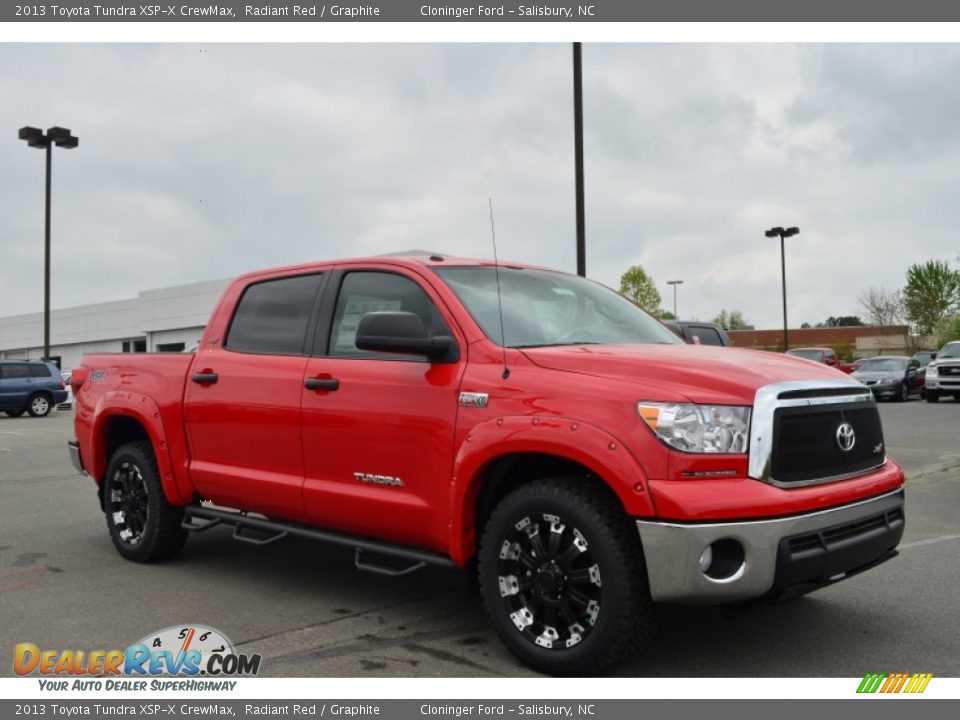 Front 3/4 View of 2013 Toyota Tundra XSP-X CrewMax Photo #7