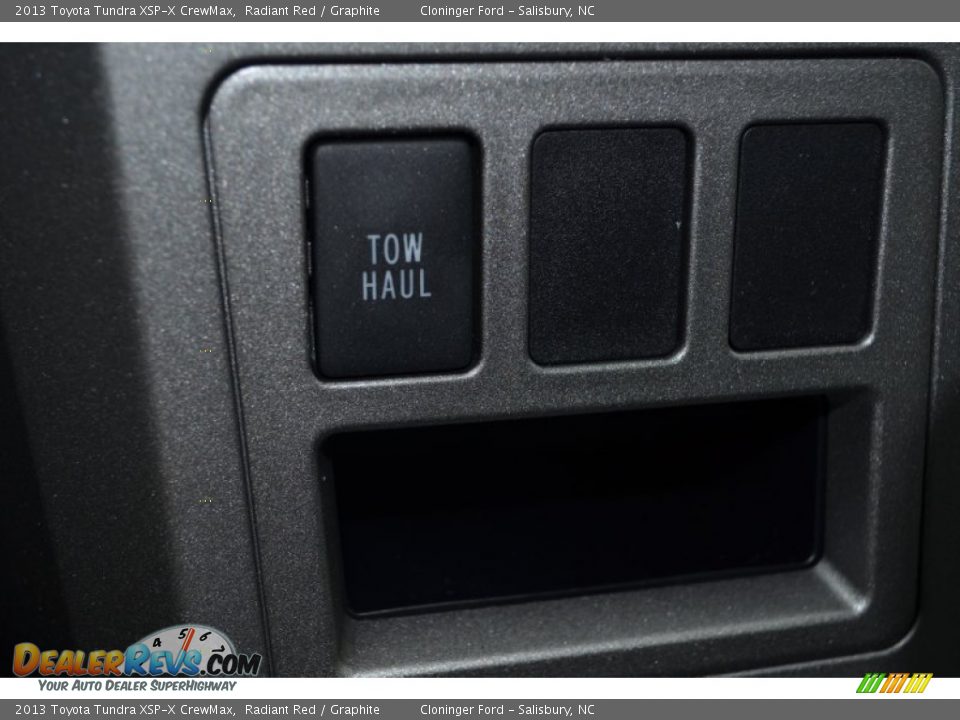 2013 Toyota Tundra XSP-X CrewMax Radiant Red / Graphite Photo #32