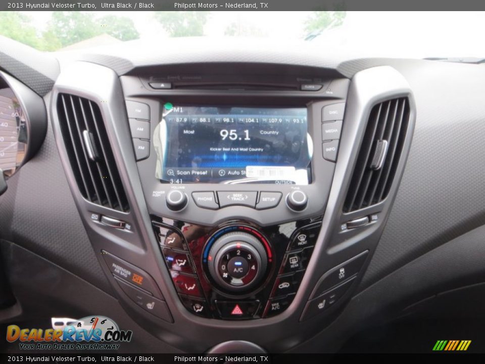 2013 Hyundai Veloster Turbo Ultra Black / Black Photo #27