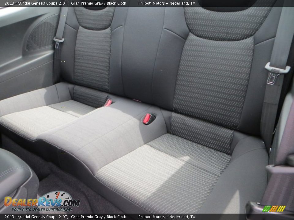 2013 Hyundai Genesis Coupe 2.0T Gran Premio Gray / Black Cloth Photo #20